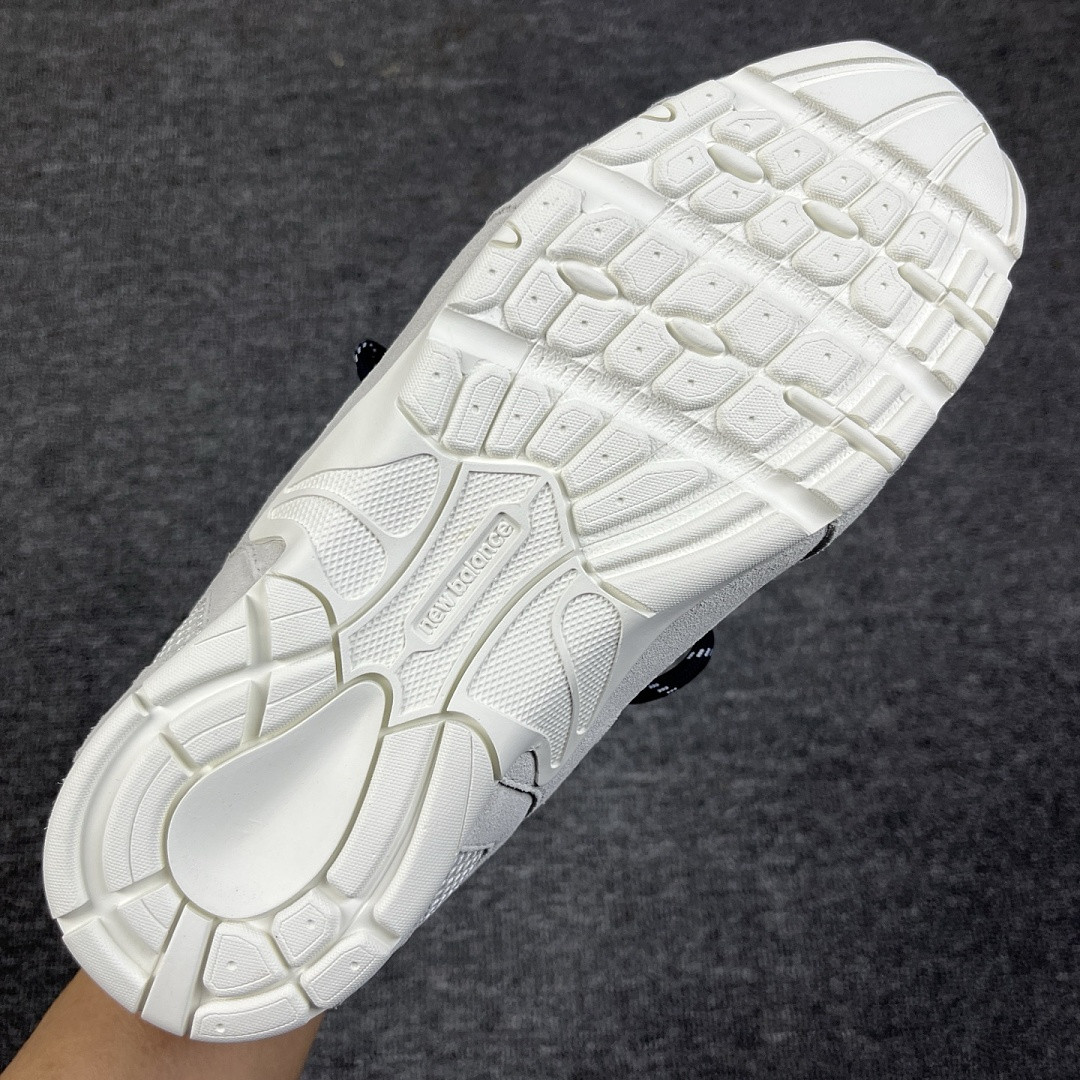 Miu Miu x New Balance 530 Sneakers