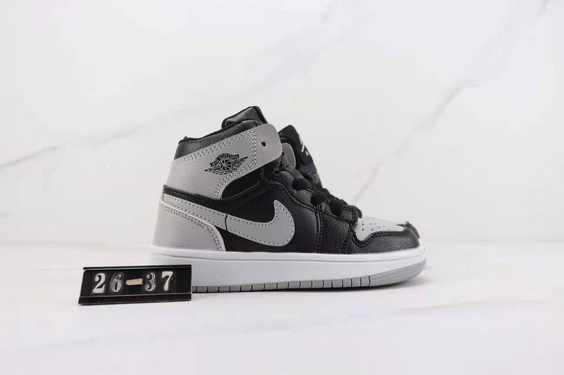 AIR JORDAN 1 KIDS SHOES