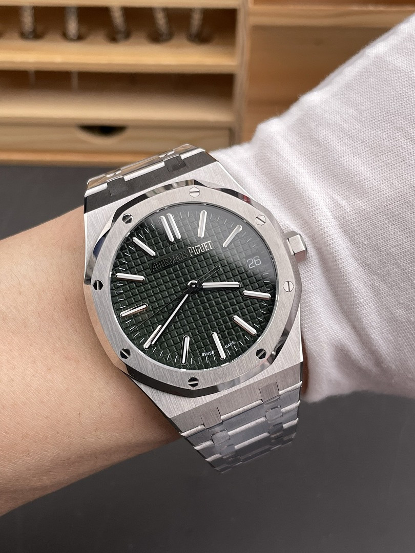 Audemars P1g*et Royal Oak