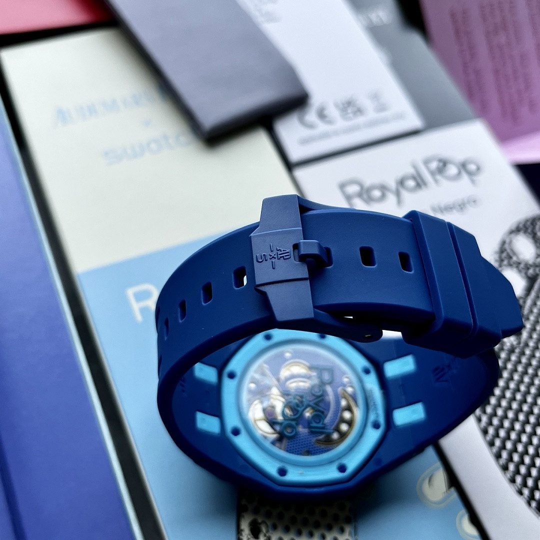 Swatch x Audemars P1g*et Royal Pop