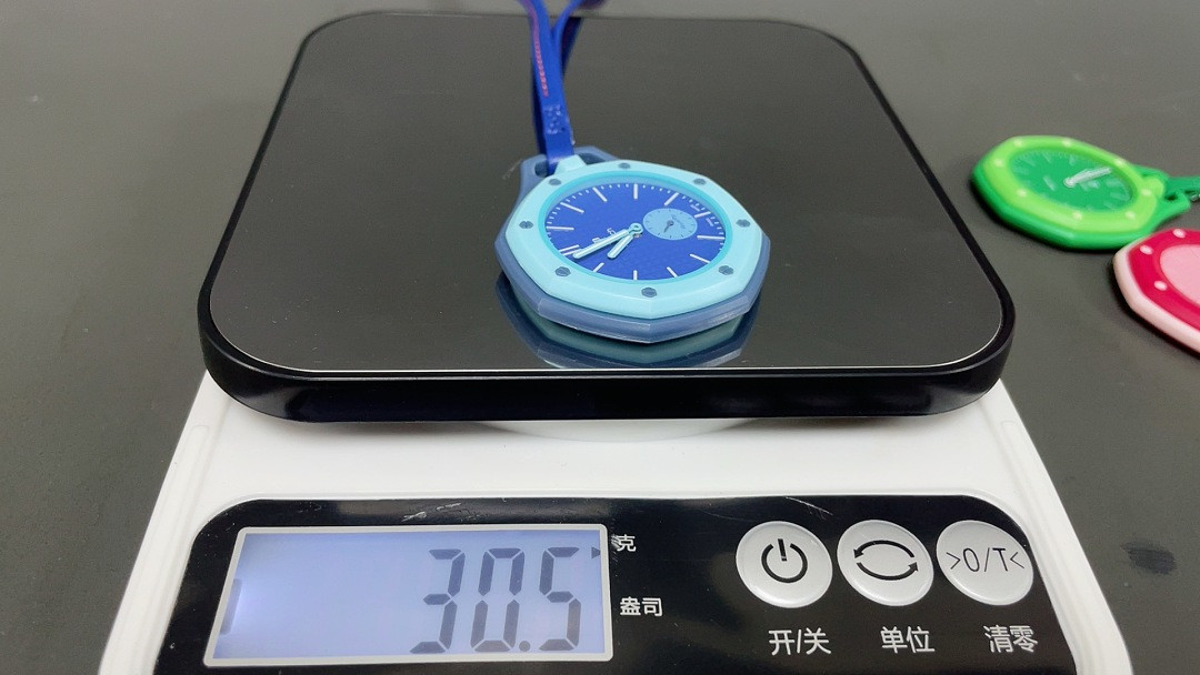 Swatch x Audemars P1g*et Royal Pop