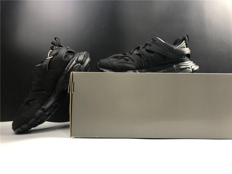 Ba*len*cia*ga track trainer 542023-w1gb1- 7302