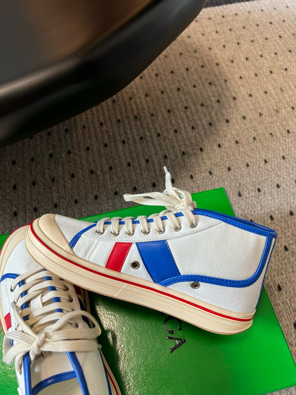 b0tt*ga Ven*ta eliot sneaker