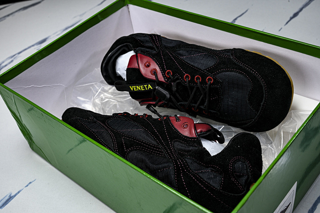 B0tt*ga Ven*ta Orbit Sneaker