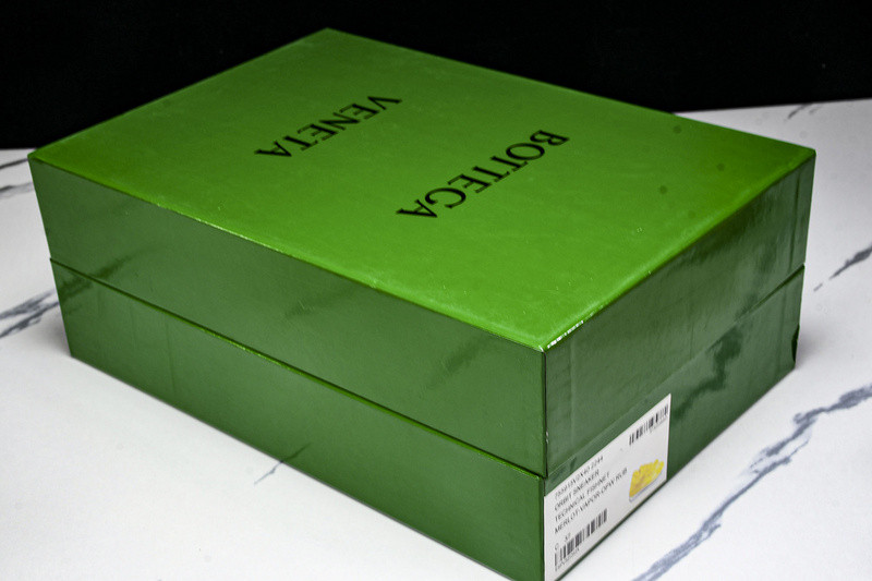 b0tt*ga Ven*ta orbit sneaker