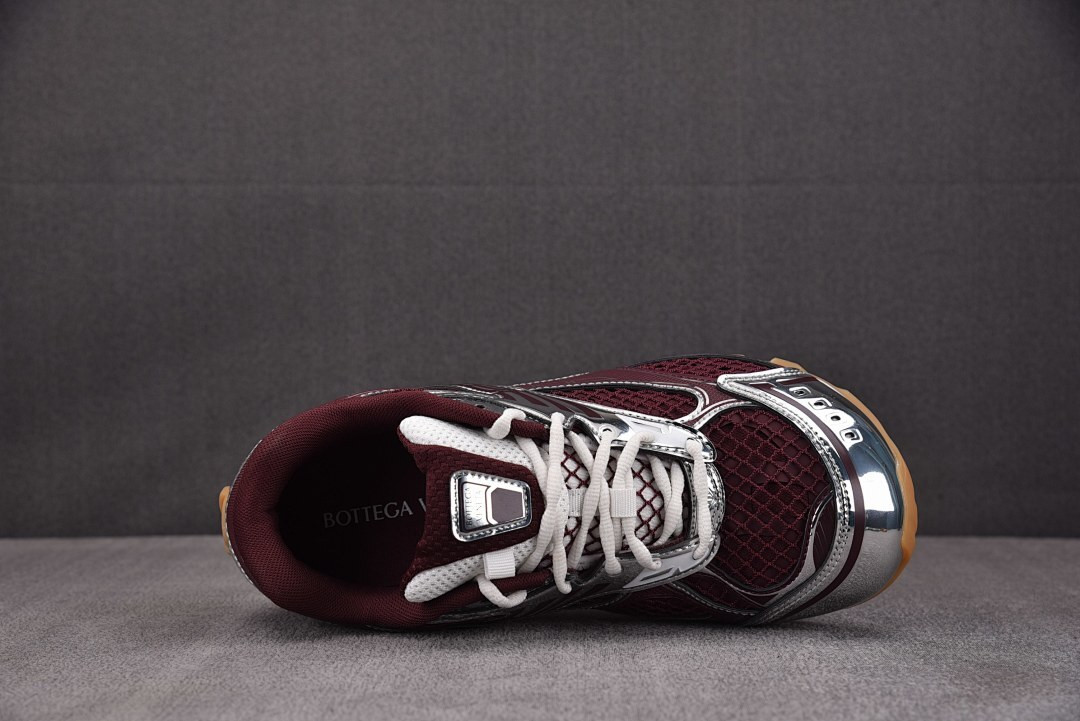 B0tt*ga Ven*ta Orbit Sneaker(WINE RED)