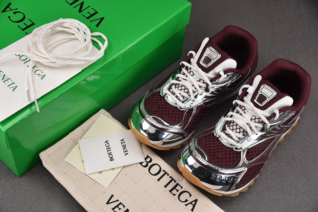 B0tt*ga Ven*ta Orbit Sneaker(WINE RED)