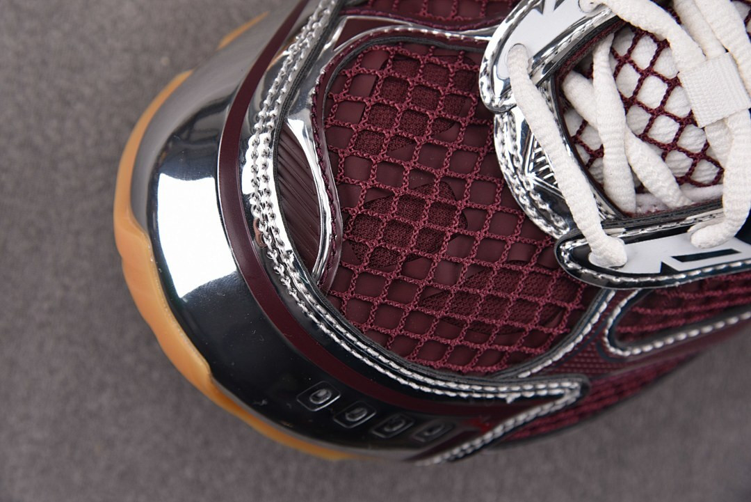 B0tt*ga Ven*ta Orbit Sneaker(WINE RED)