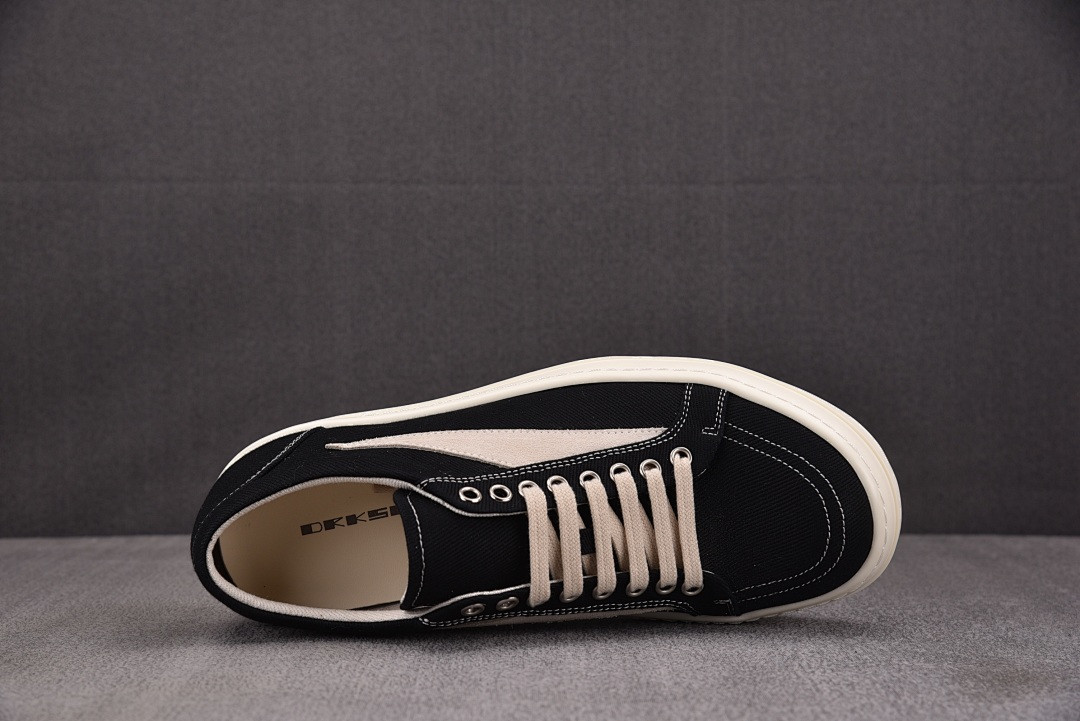 Rick Owens DRKSHDW Vintage Sneaks(made of cloth)