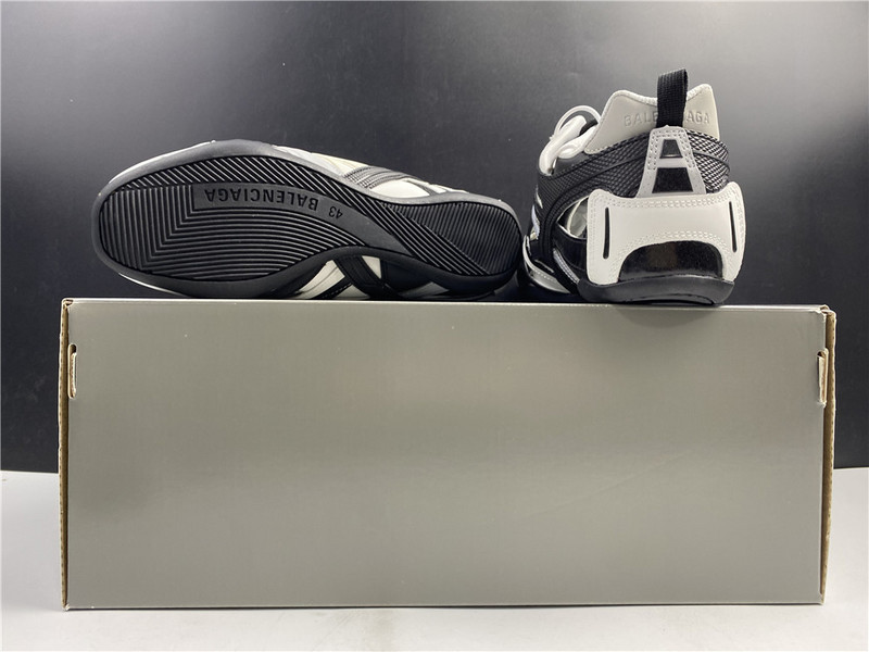 Ba*len*cia*ga drive sneaker 624343-w2fd1-1019