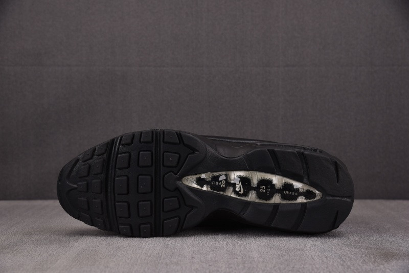 nike x S*prem* air max 95 lux 