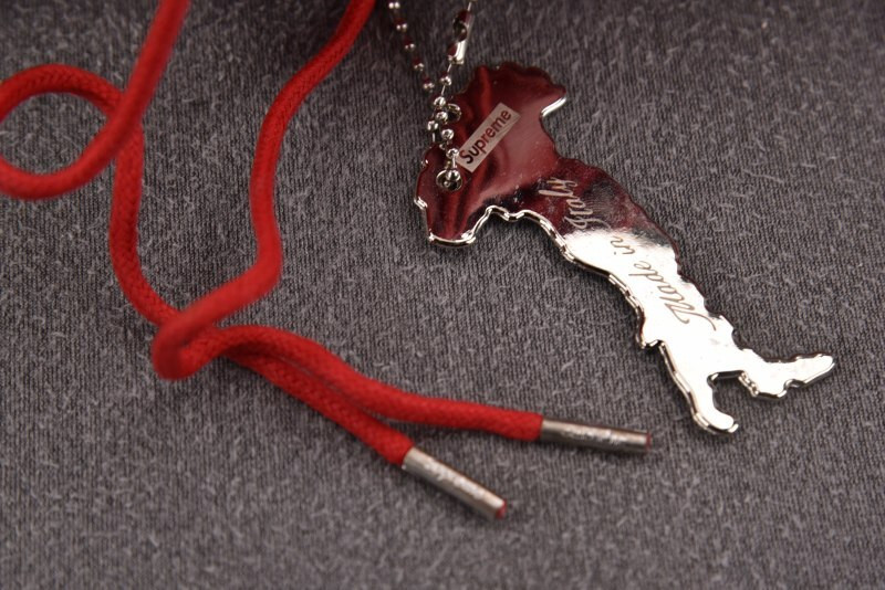 nike air max 95 lux S*prem* red ci0999-600