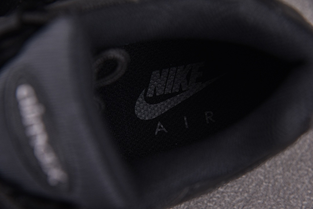 Nike Air Max 95 Essential Triple Black CI3705-001