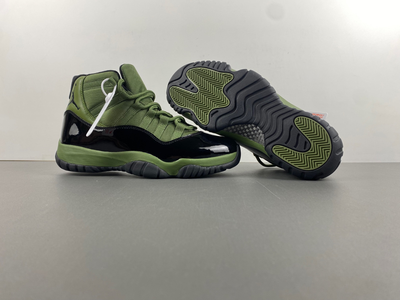 Air Jordan 11 “Olive Green” CT8012-300