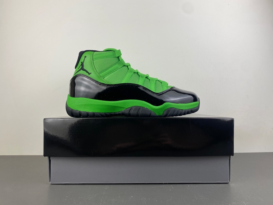 Air Jordan 11 Retro “Green & Black” CT8012-310
