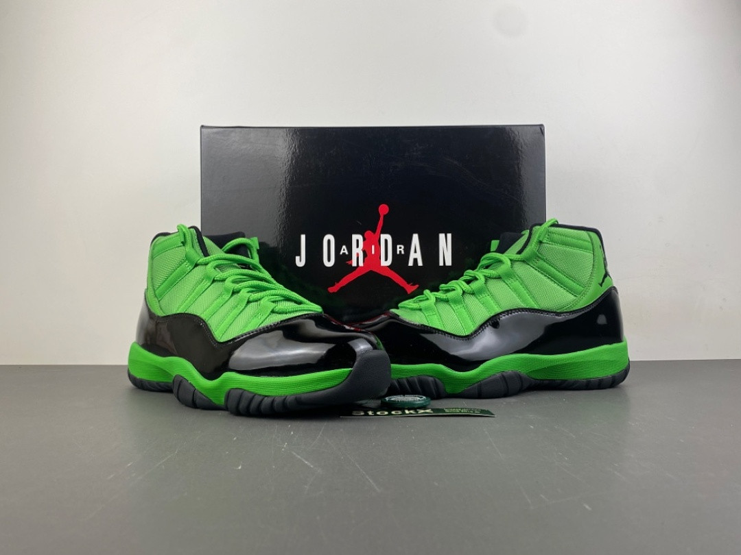 Air Jordan 11 Retro “Green & Black” CT8012-310