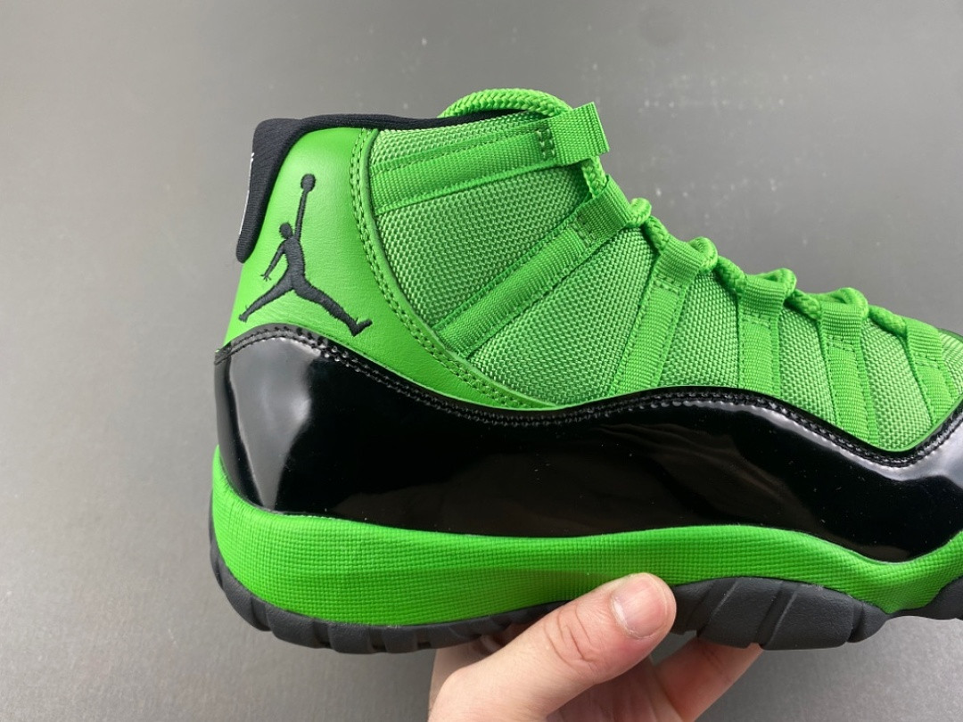 Air Jordan 11 Retro “Green & Black” CT8012-310