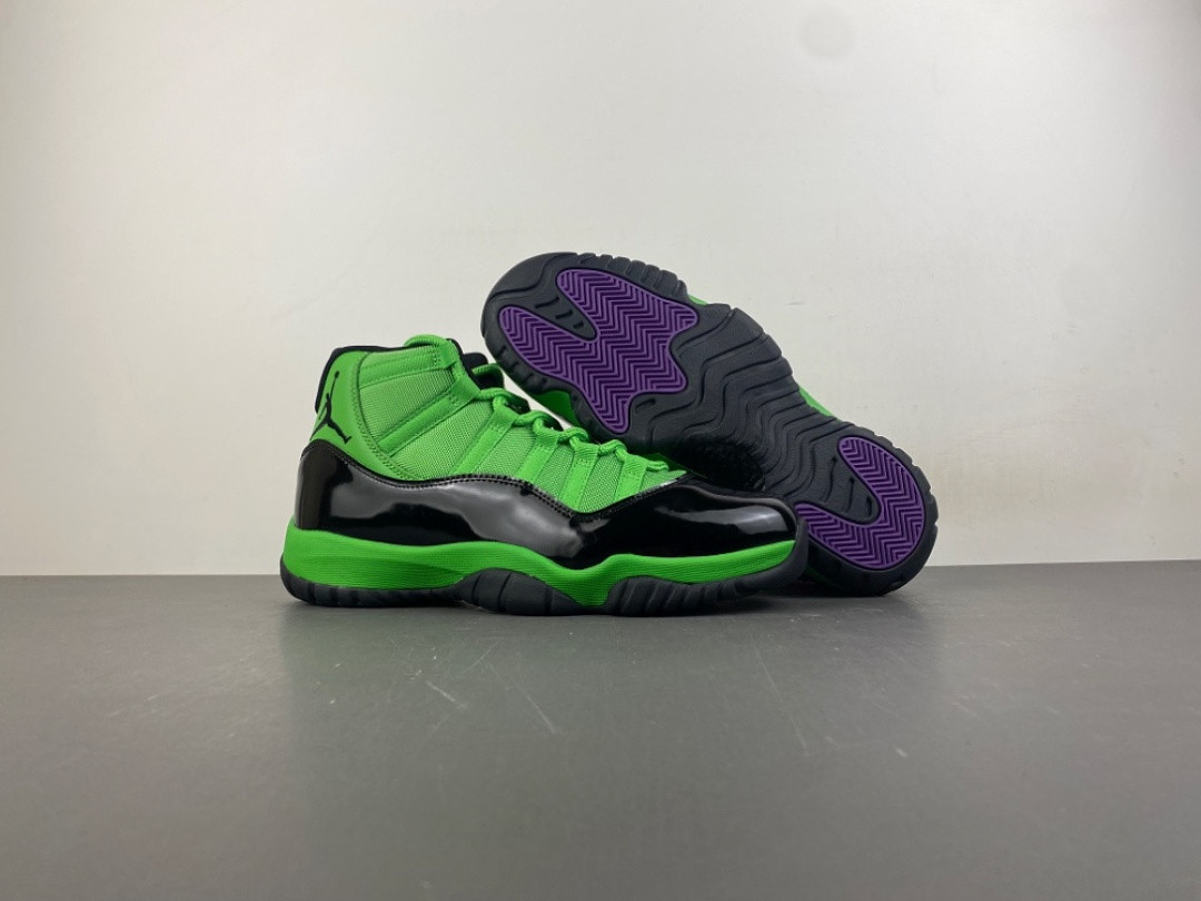 Air Jordan 11 Retro “Green & Black” CT8012-310