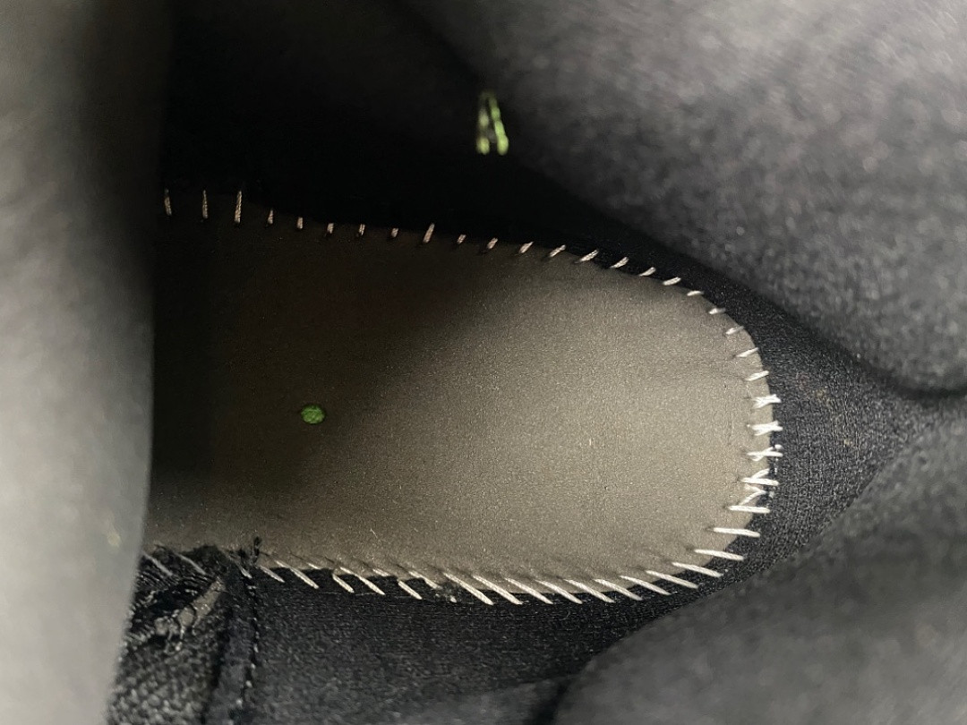 Air Jordan 11 Retro “Green & Black” CT8012-310