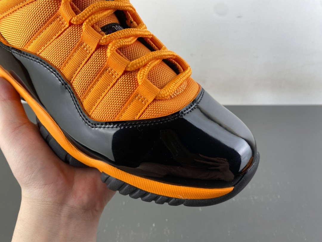 Jordan 11 Retro CT8012-700