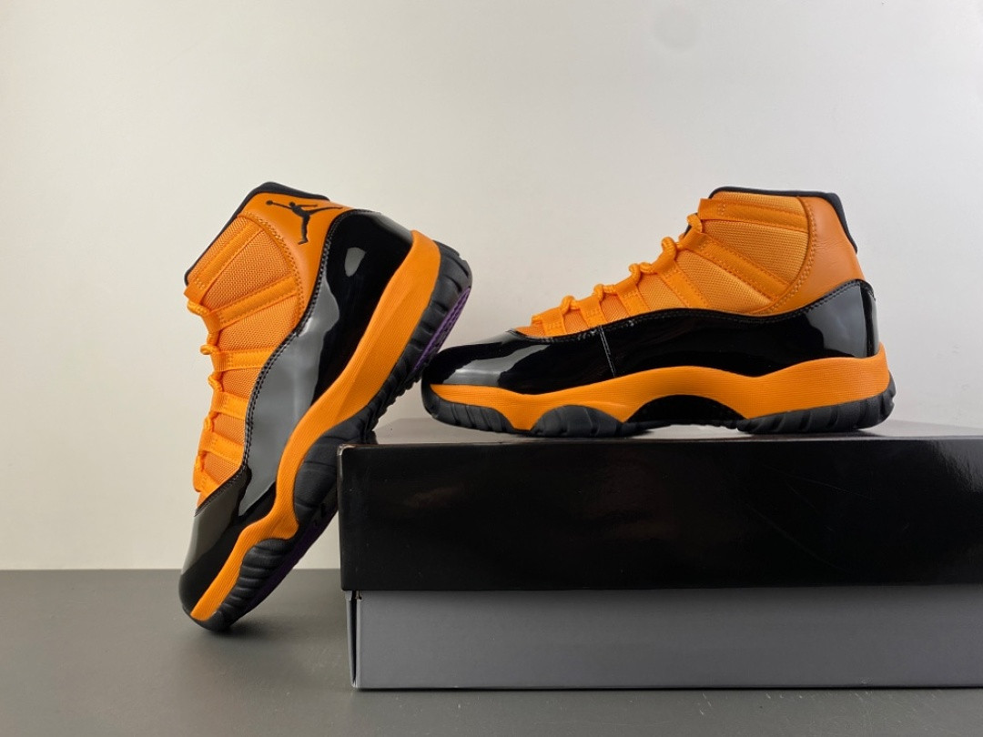 Jordan 11 Retro CT8012-700