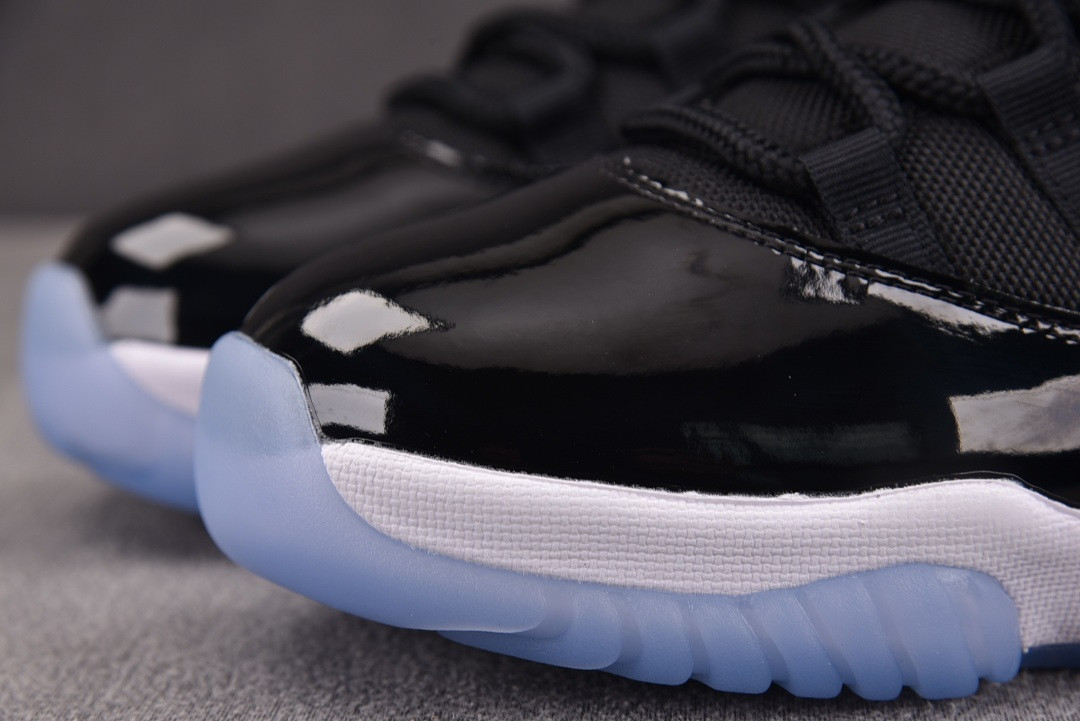 Jordan 11 Retro Space Jam (2026) - CT8012-900