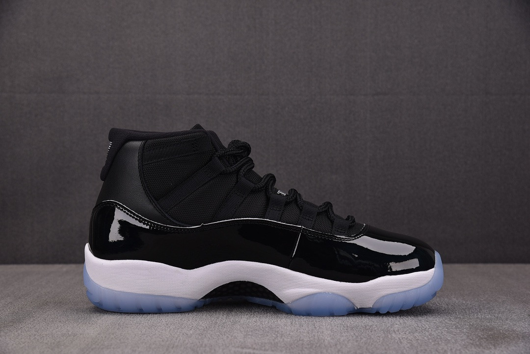 Jordan 11 Retro Space Jam (2026) - CT8012-900