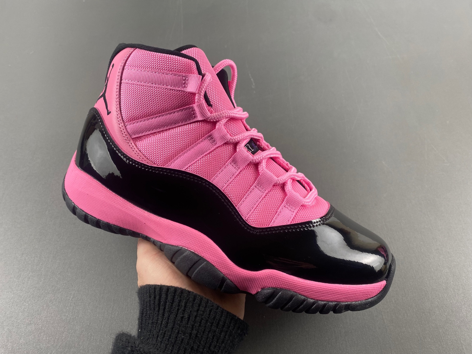 Air Jordan 11 Custom “Pink and Black” CT8012 500