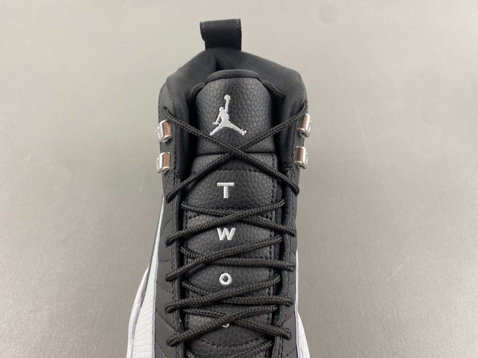Air Jordan 12 Black Wolf Grey CT8013-010