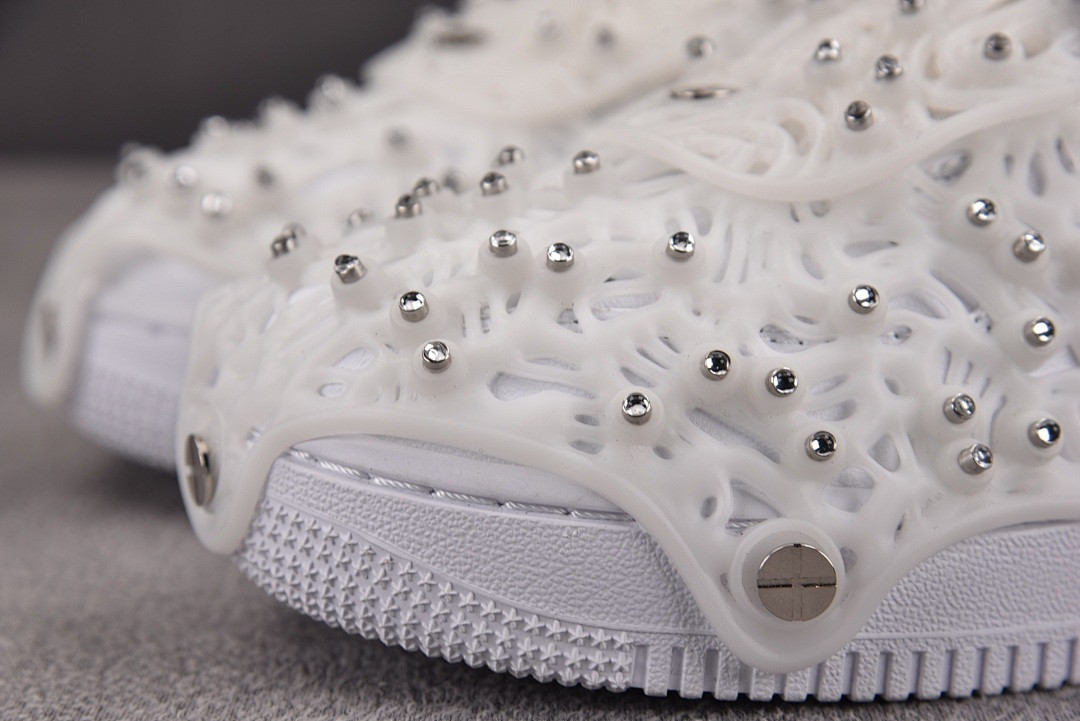 Swarovski Nike Air Force 1 LXX N/A CV7668-100