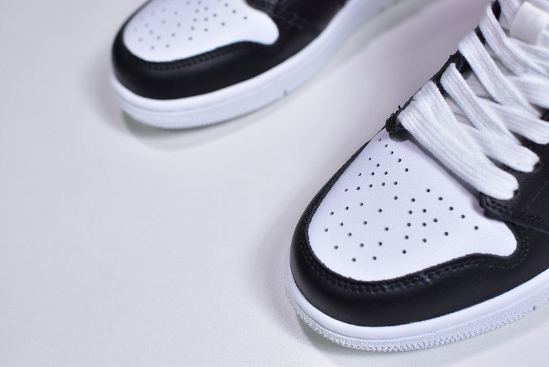 Air Jordan 1 Mid AJ1 554724-066