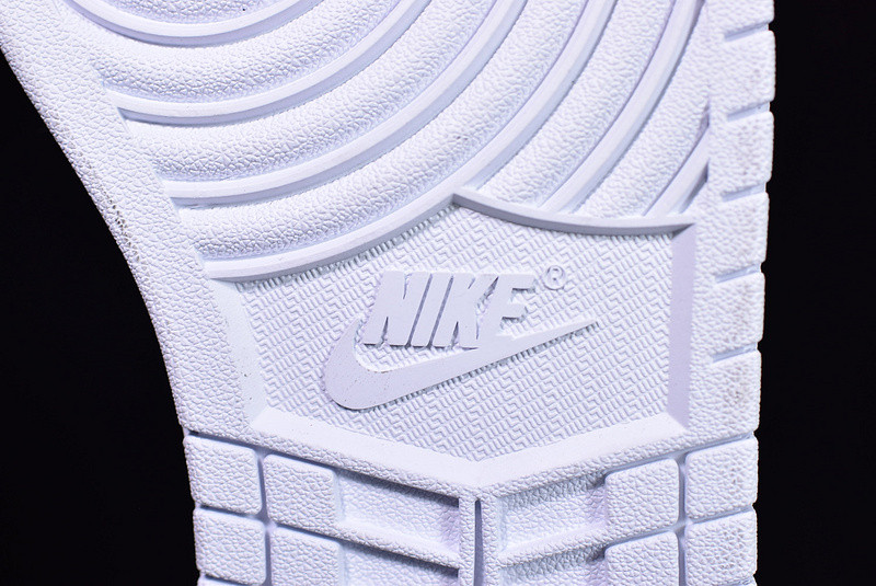 Air Jordan 1 Mid AJ1 554724-066