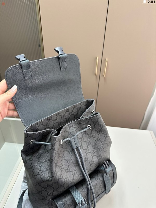 G-U-C-C-1 BAGS