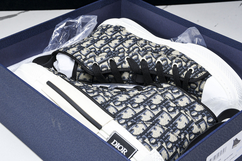 D B23 HIGH-TOP SNEAKERS