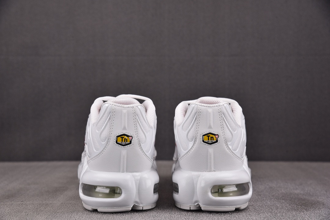 Nike Air Max Plus S*prem* White - DA1472-100