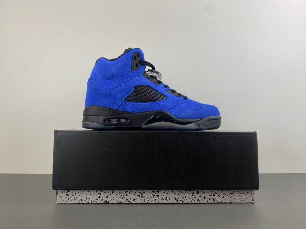 Air Jordan 5 Retro Blue Suede DD0587-400