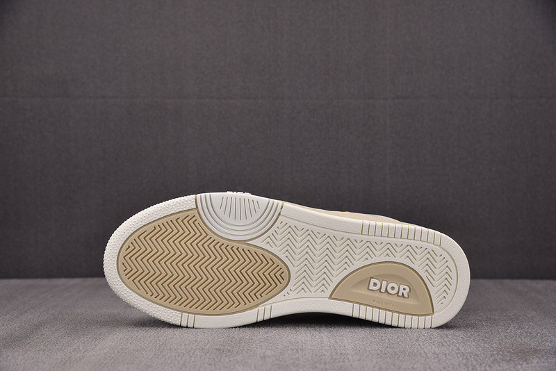 D10r sneakers