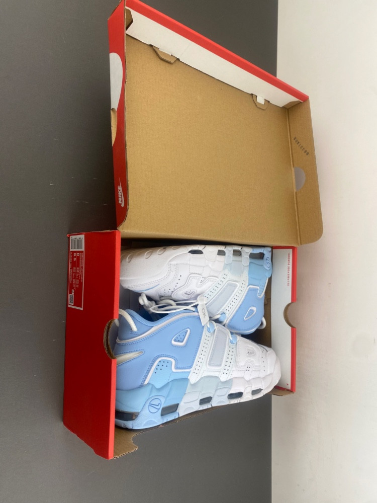 NIKE AIR MORE UPTEMPO "SKY BLUE" DJ5159-400