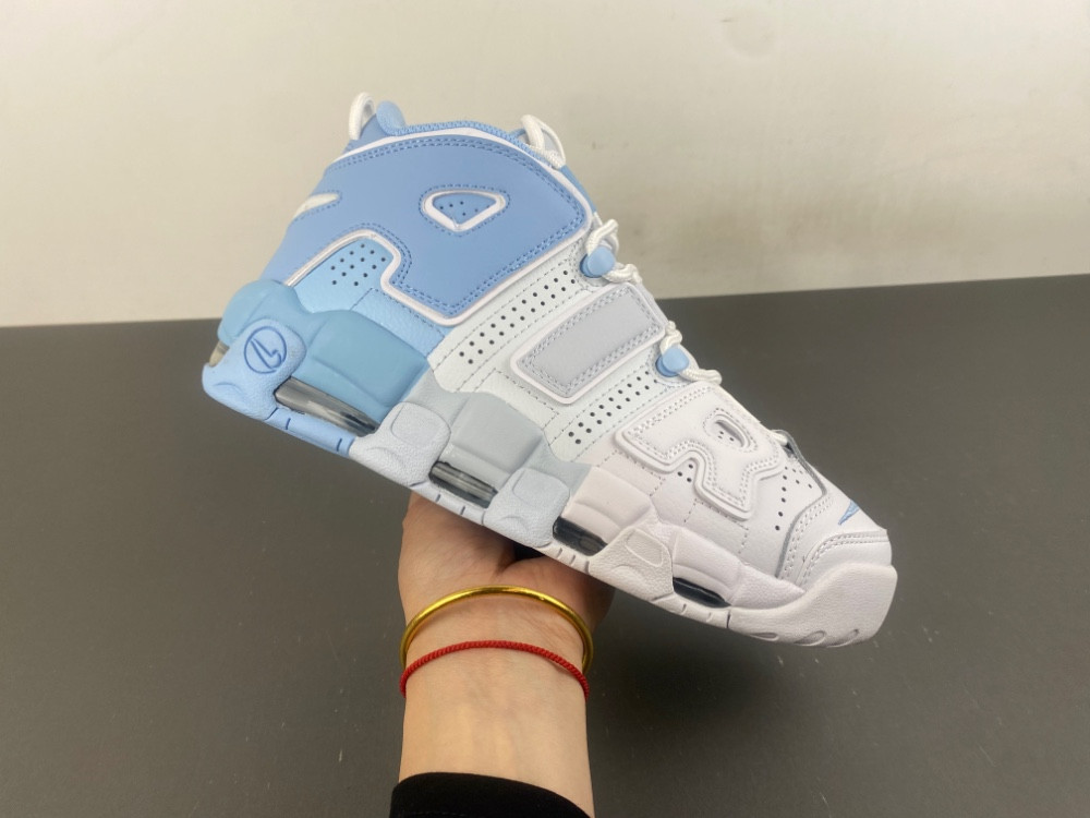 NIKE AIR MORE UPTEMPO "SKY BLUE" DJ5159-400