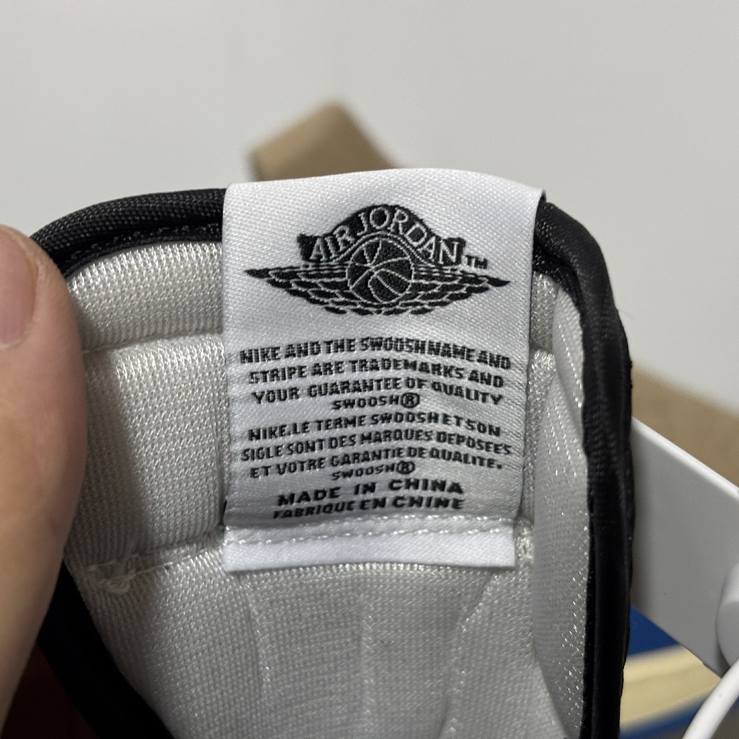 Travis Scott x Air Jordan 1 Low DM7866-141