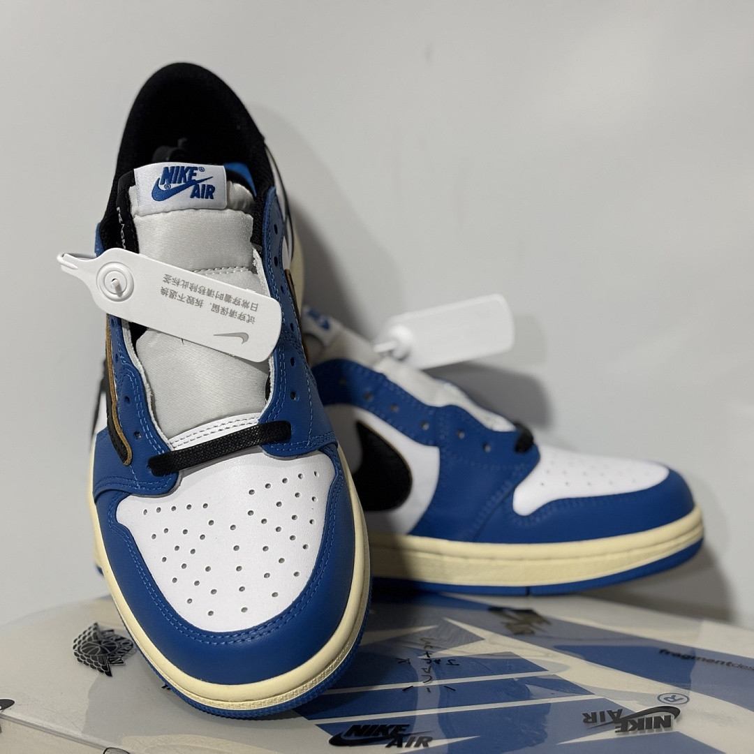 Travis Scott x Air Jordan 1 Low DM7866-141