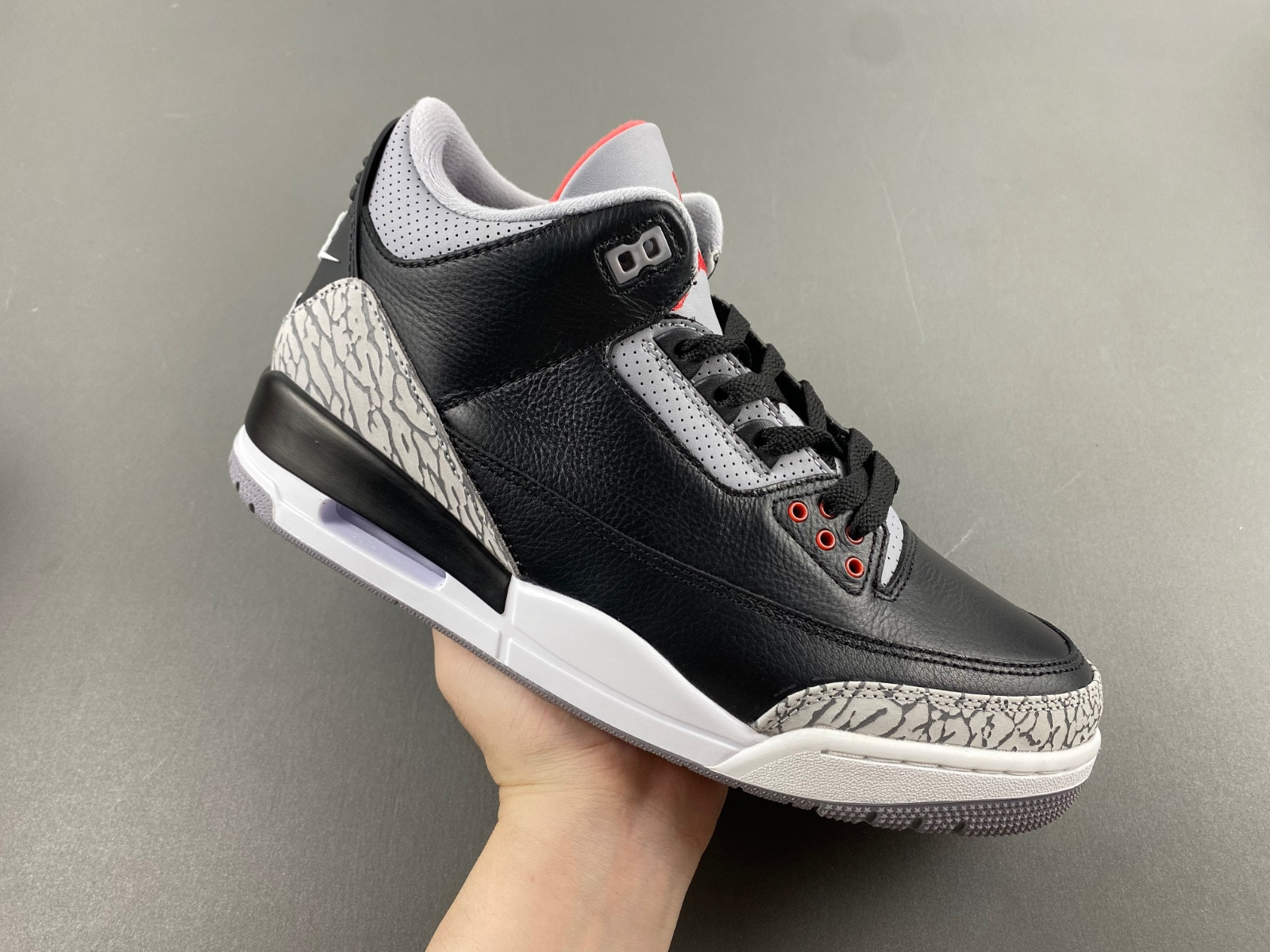 Air Jordan 3 Black Cement 2024 DN3707-010