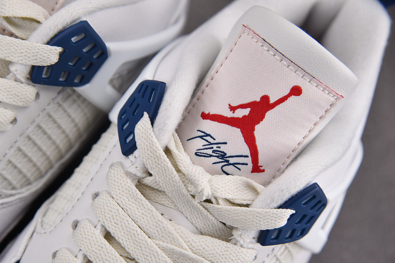 Nike SB Air Jordan 4 "Navy" DR5415-100