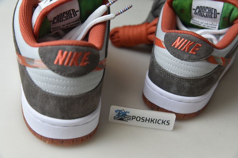 Crushed D.C. x Nike SB Dunk Low DH7782-001
