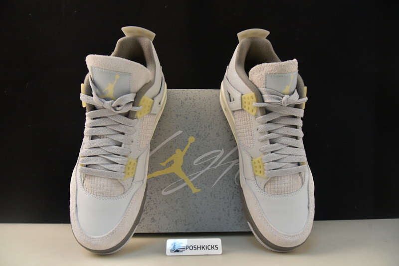 Jordan 4 Retro SE Craft Photon Dust DV3742-021