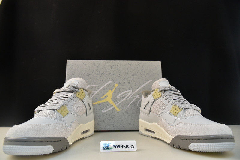 Jordan 4 Retro SE Craft Photon Dust DV3742-021