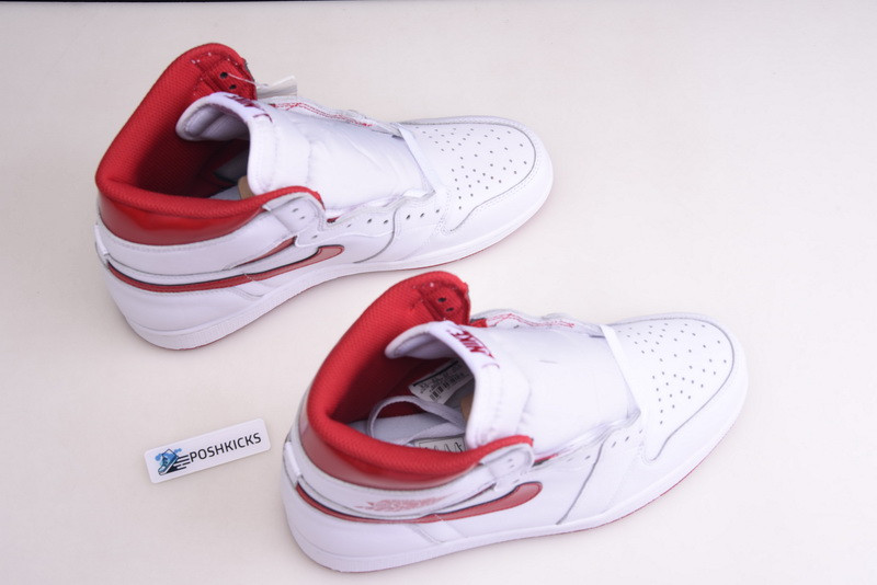 Jordan 1 Retro Metallic Red 555088-103