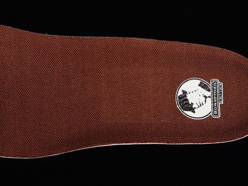 Nike Air Zoom Vomero 5 