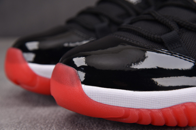Air Jordan 11 Low "Bred" 2025 FV5104-006
