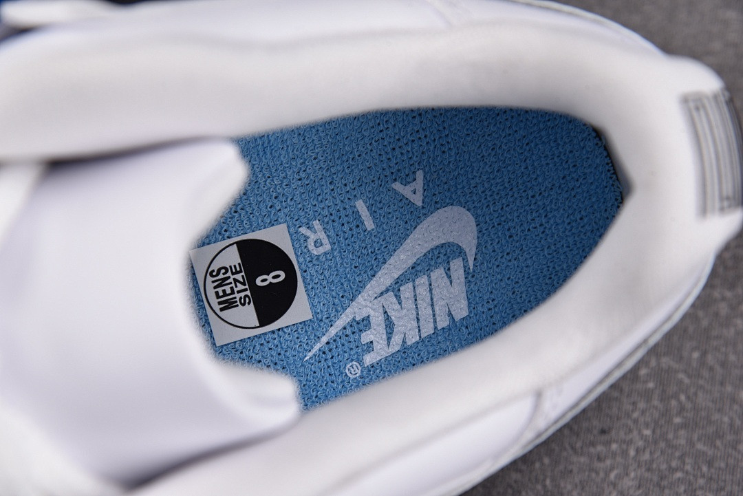Air Jordan 11 Low “University Blue” FV5104-100